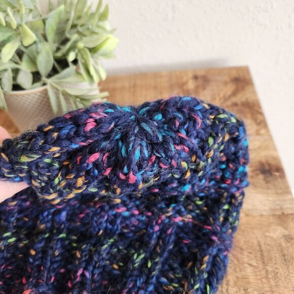 Blue Speckled Hand Knit Winter Hat - Picture 4 of 5